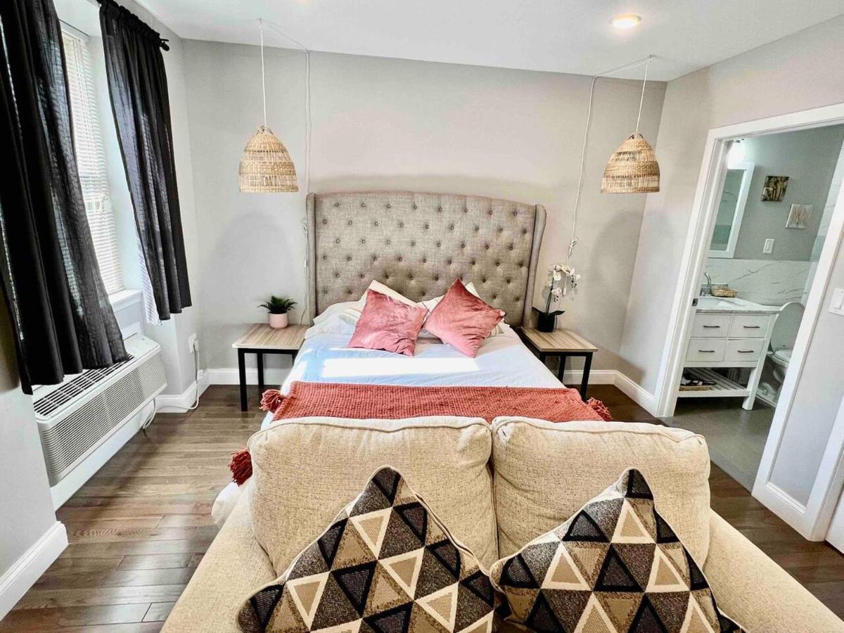 302 Comfy 1bd With View In Center Filadelfia